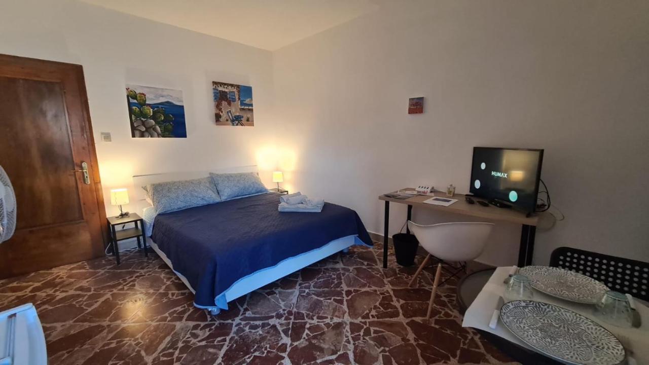 A Punta Terra Isnello Bed and Breakfast Buitenkant foto