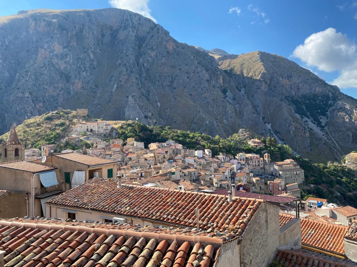A Punta Terra Isnello Bed and Breakfast Buitenkant foto